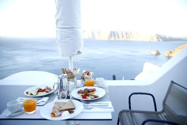 海辺の朝食