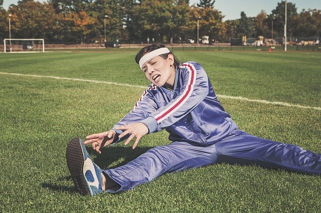 運動する女性